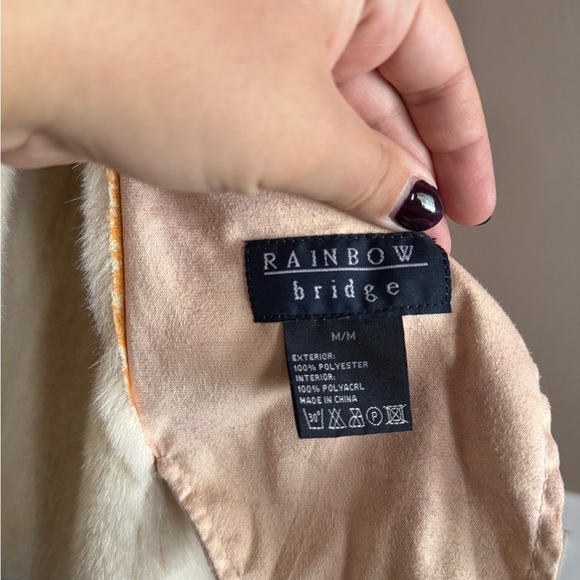 Red and Cream Reversible Toile Jacket - Picture 3 of 6